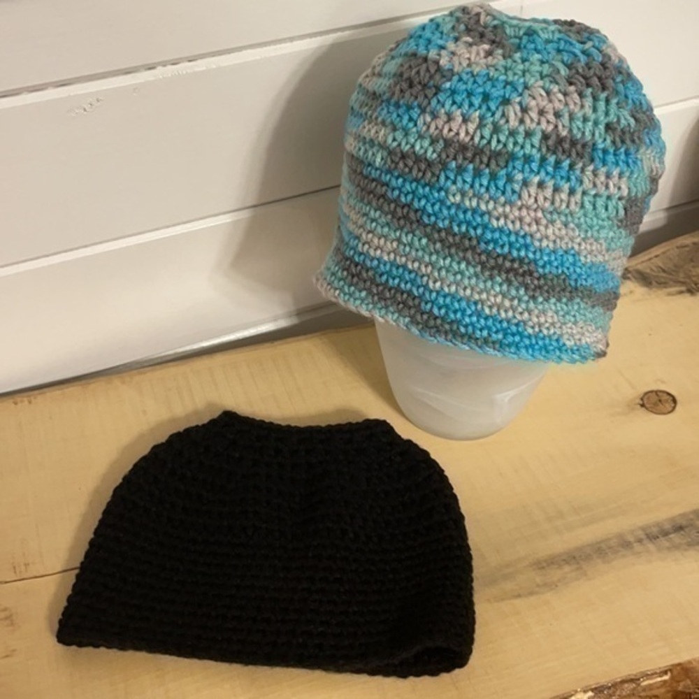 $20 SALE Handmade Messy Bun Ponytail Hat Aqua Black Crochet Beanie Women’s